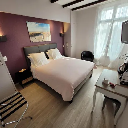 Aragon Hotel 2*