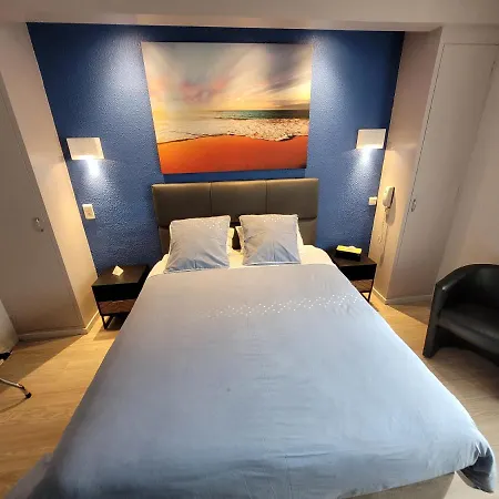 Otel Aragon 2*