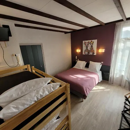 Aragon Hotel