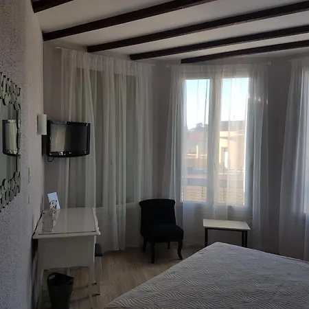 Aragon - Centre Gare 2*