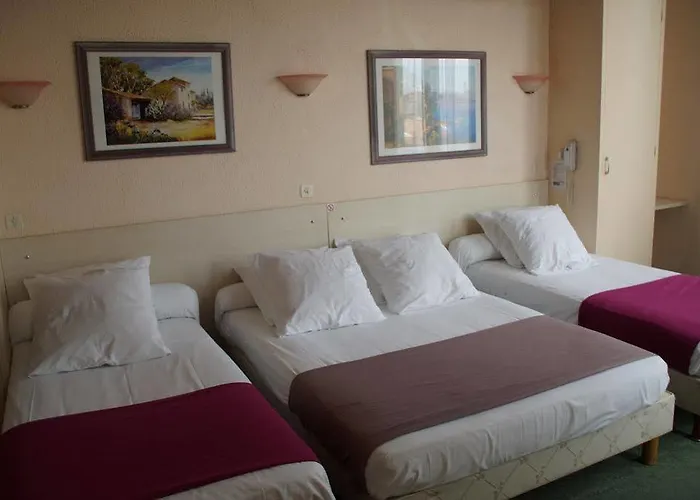 Aragon - Centre Gare מלון 2*